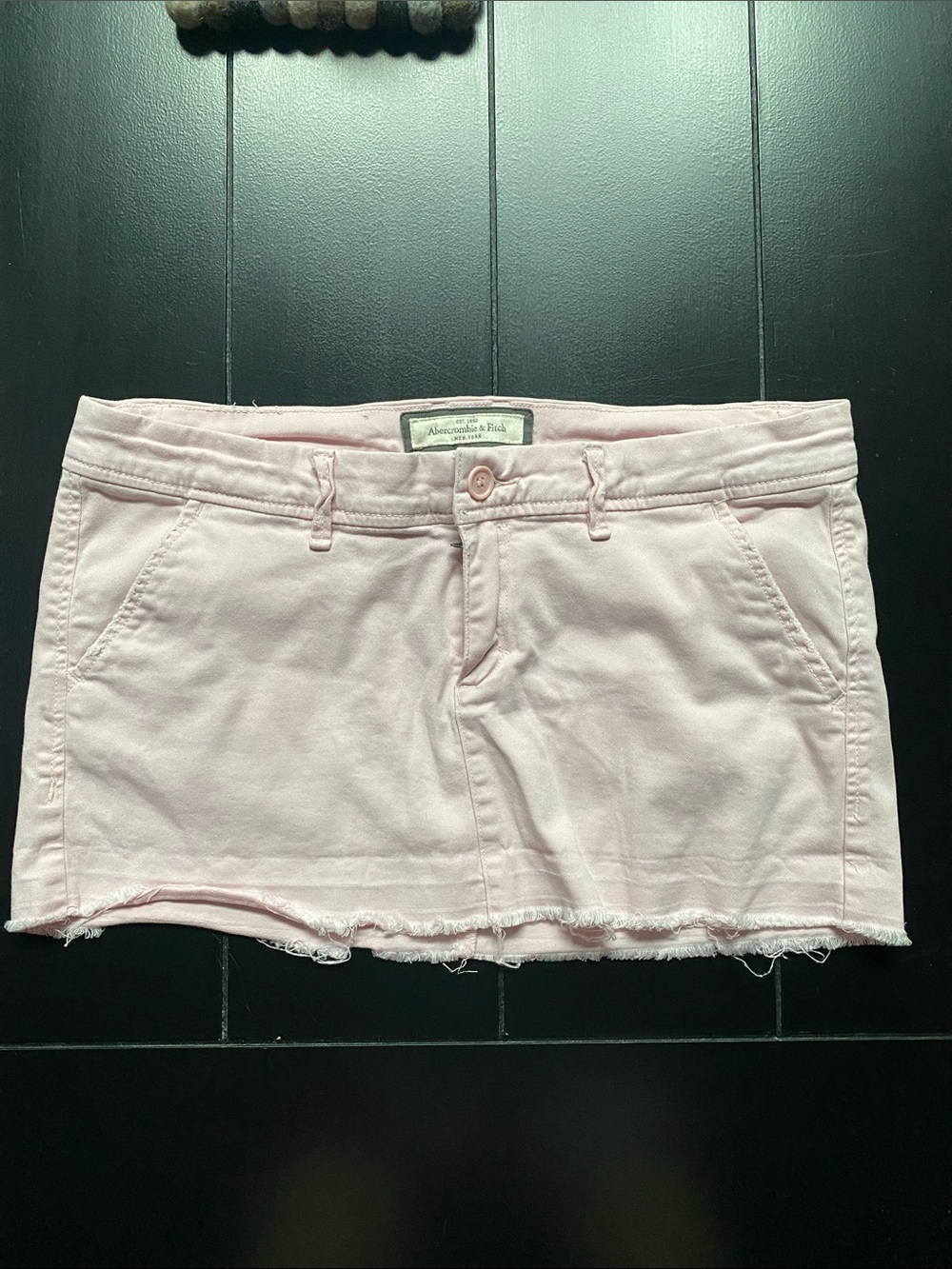 Abercrombie & Fitch Light Pink  Comfortable Mini Skirt Preowned Size 6 Beautiful